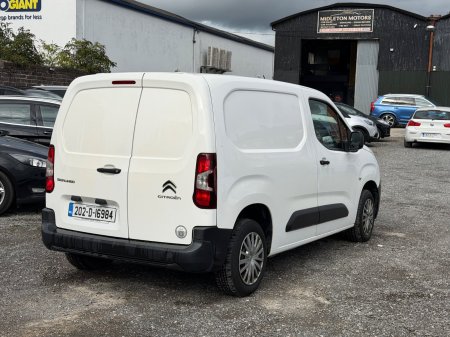 2020 Citroen Berlingo - photo 6