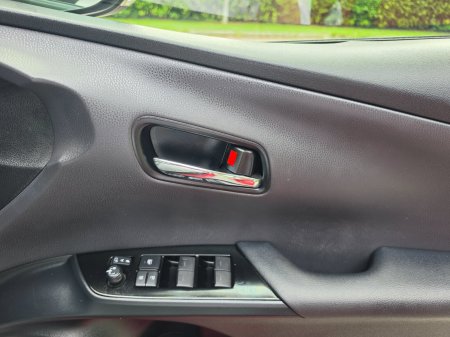 2019 Toyota Prius - photo 23