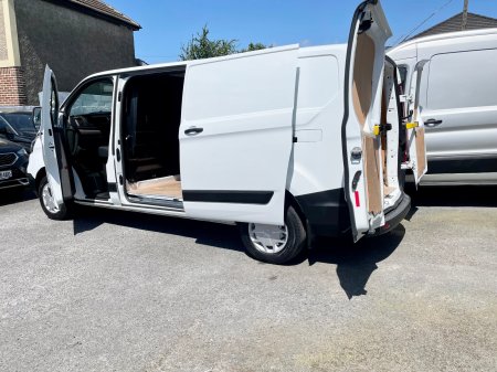 2023 Ford Transit Custom - photo 18