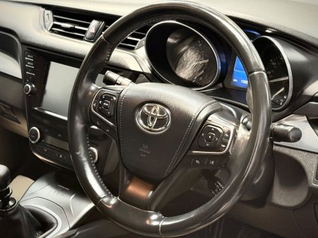 2018 Toyota Avensis - photo 5