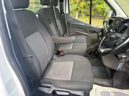 2021 Ford Transit - photo 7
