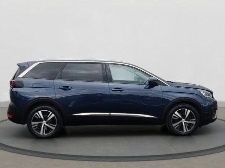 2019 Peugeot 5008 - photo 2