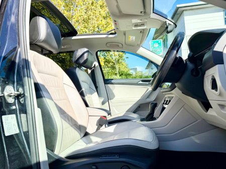 2020 Volkswagen Tiguan - photo 16