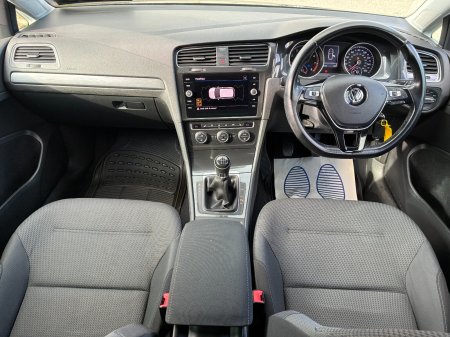 2020 Volkswagen Golf - photo 9