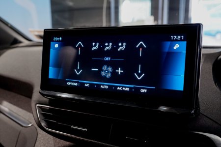 2023 Peugeot 3008 - photo 16