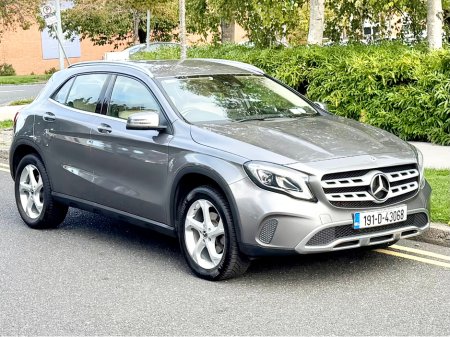 2019 Mercedes-Benz GLA - photo 2
