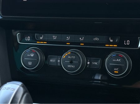 2018 Volkswagen Passat - photo 20