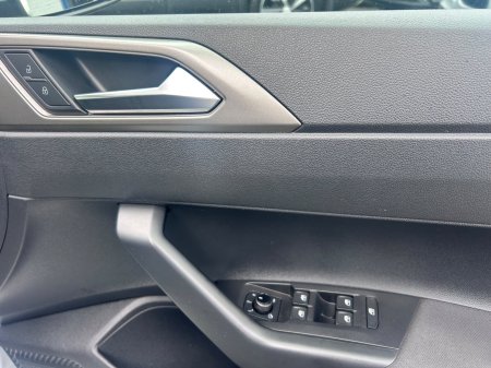 2022 Volkswagen Polo - photo 29