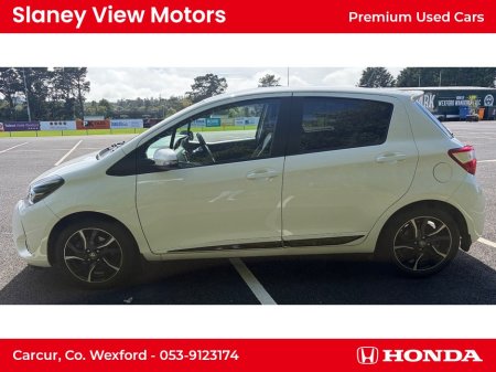 2017 Toyota Yaris - photo 5