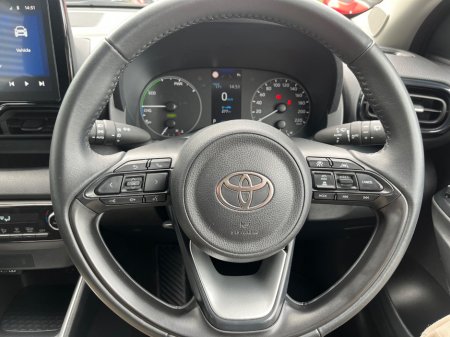 2024 Toyota Yaris - photo 21