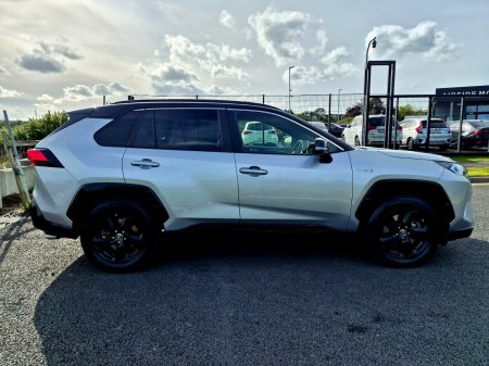 2019 Toyota RAV4 - photo 8