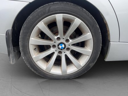 2010 BMW 3-Series - photo 17