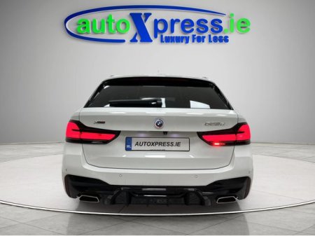 2022 BMW 5-Series - photo 11