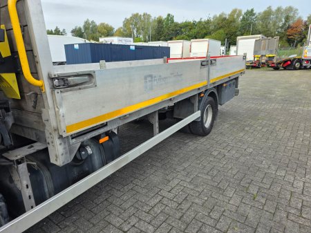 2021 DAF LF 180 - photo 11