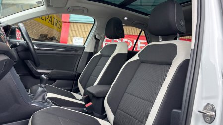 2021 Volkswagen T-Roc - photo 17