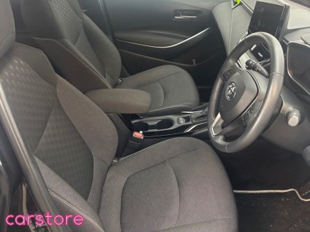 2025 Toyota Corolla - photo 9