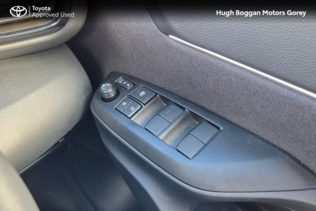 2026 Toyota Yaris Cross - photo 19
