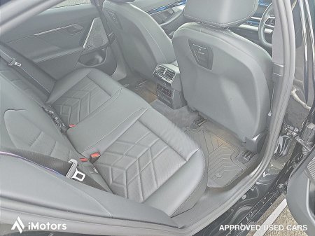 2025 BMW i5 - photo 14