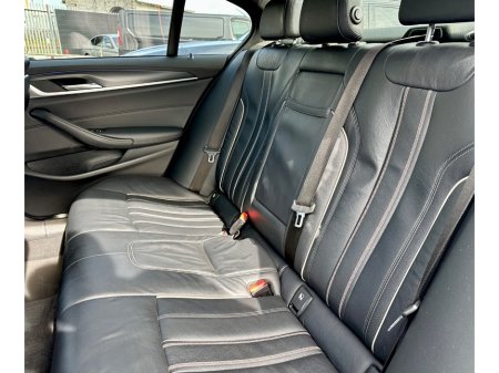 2023 BMW 5-Series - photo 20