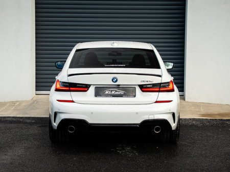 2022 BMW 3-Series - photo 7