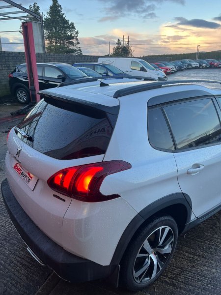 2016 Peugeot 2008 - photo 5
