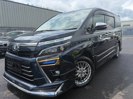 2021 Toyota Voxy - photo 9