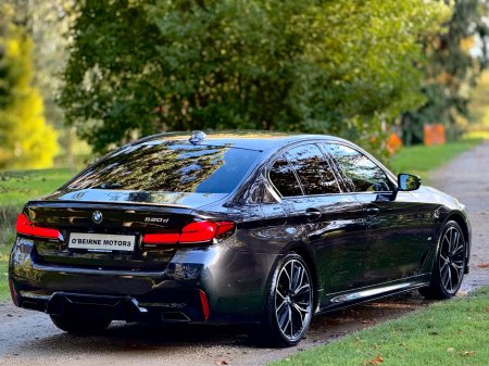2021 BMW 5-Series - photo 10