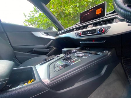 2017 Audi A4 - photo 18