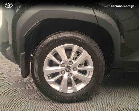 2026 Toyota Yaris Cross - photo 11