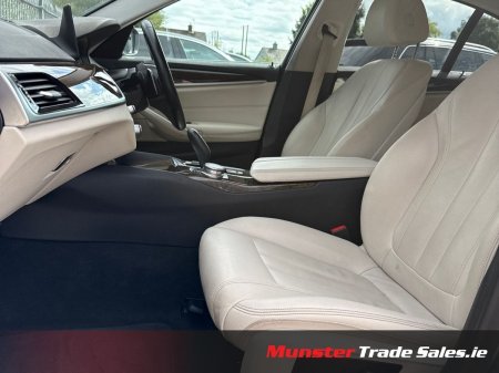 2019 BMW 5-Series - photo 10