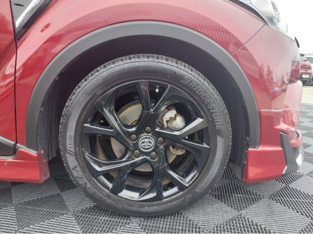 2019 Toyota C-HR - photo 2