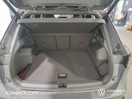 2026 Volkswagen Tiguan - photo 8