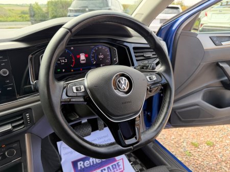 2020 Volkswagen Polo - photo 17