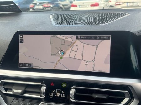 2022 BMW 3-Series - photo 20