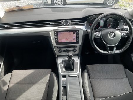 2018 Volkswagen Passat - photo 12