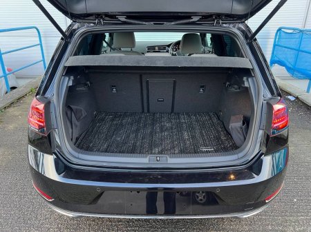 2020 Volkswagen Golf - photo 13