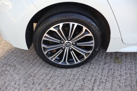2019 Toyota Corolla - photo 13