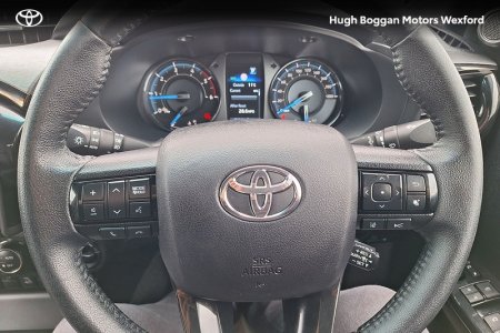 2023 Toyota Hilux - photo 22