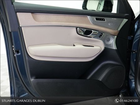 2026 Volvo XC90 - photo 15