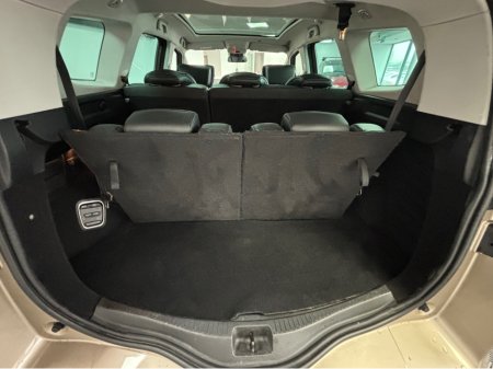 2018 Renault Grand Scenic - photo 9