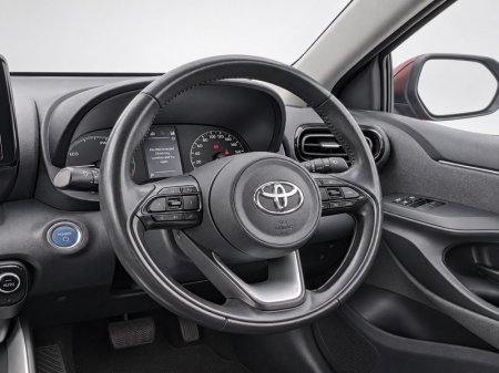 2021 Toyota Yaris - photo 9