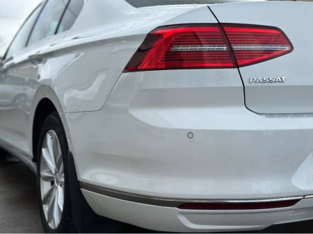 2016 Volkswagen Passat - photo 12