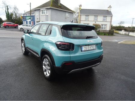 2025 Jeep Avenger - photo 5