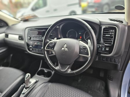 2015 Mitsubishi Outlander - photo 5