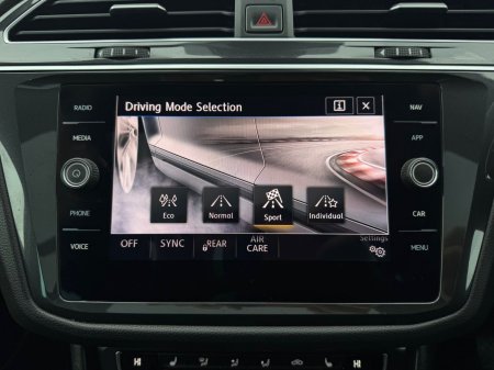 2019 Volkswagen Tiguan - photo 24