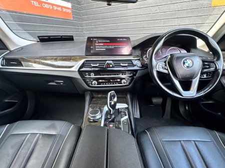 2017 BMW 5-Series - photo 9