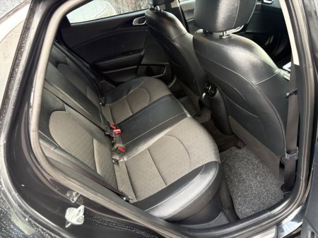 2022 Kia XCeed - photo 11