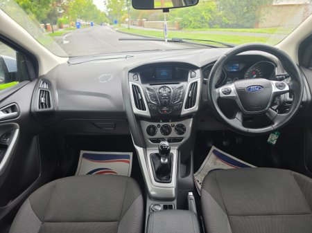 2011 Ford Focus - photo 10