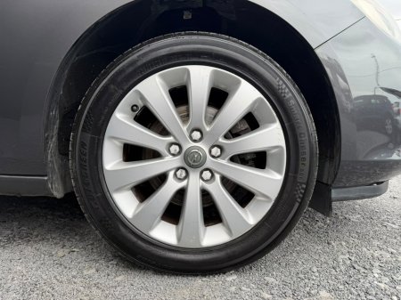 2011 Opel Astra - photo 7