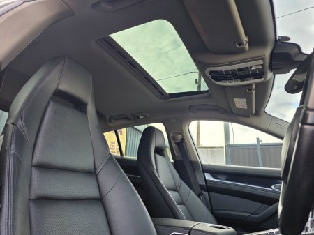 2016 Porsche Panamera - photo 14